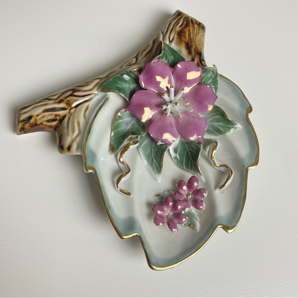 VTG Mid Century Italian Porcelain Decorative Wall Hanging Ceramic Flowers Gold